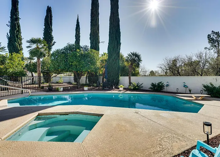 7 Mi To Sabino Canyon: Poolside Oasis W/ Mtn Views Holiday home *